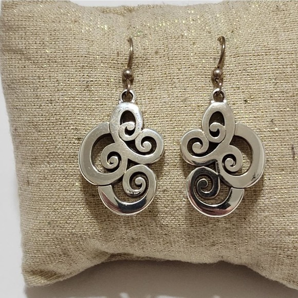 Brighton mingle mix Silver Tone Swirl Dangle Earrings Boho Chic Minimalist - Picture 3 of 5